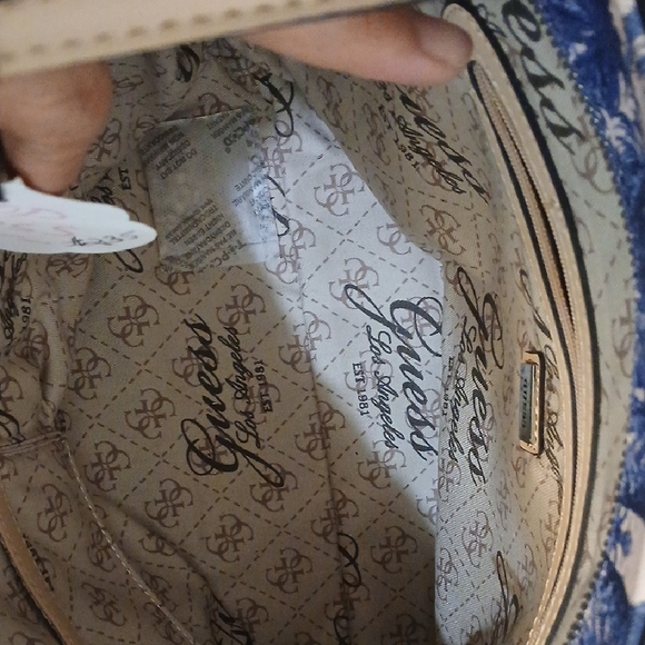 Guess Blue and Pink Tropical Print Tote "Accepting Decent Offer" - Picture 3 of 4